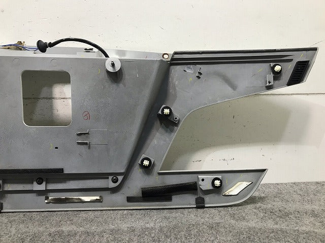 フーガ Y50 純正 リアガーニッシュ フィニッシャー 84810 EG000 84810-EH30A 白 日産(110121)