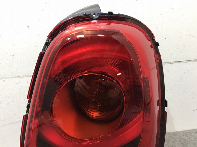 新品! MINI/ミニ F55/F56 純正 前期 右テールランプ/ライト/レンズ LED 7297414-14 63217297414 ミニ(110130)