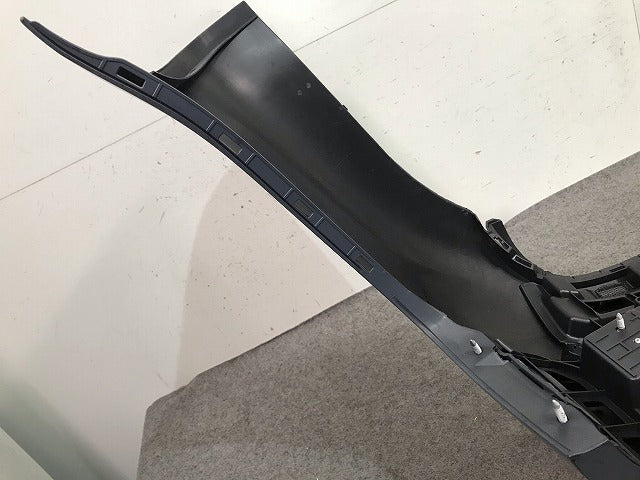 新品! A4(B7) 8E 純正 リアバンパー 8E9807511J 8E9807303AGRU 素地 アウディ(110141)