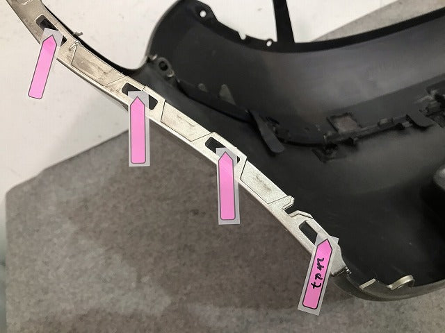 メガーヌ ZM4R 純正 リアバンパー 0001029625/850B20001R ベージュ サンドレM	 ルノー(110265)