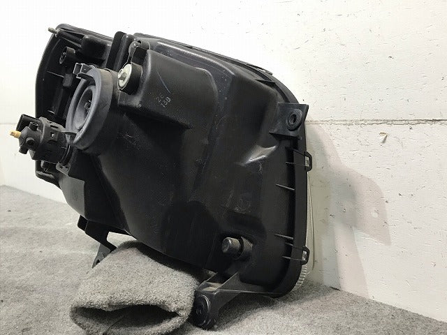 ソリオ MA34S 純正 左ヘッドライト/ランプ ハロゲン レベライザー STANLEY P5293 スズキ(110453)