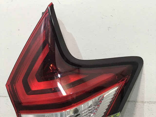 ノート E12/HE12/NE12/SNE12 純正 右テールランプ/ライト/レンズ LED ICHIKOH D202 日産(110464)