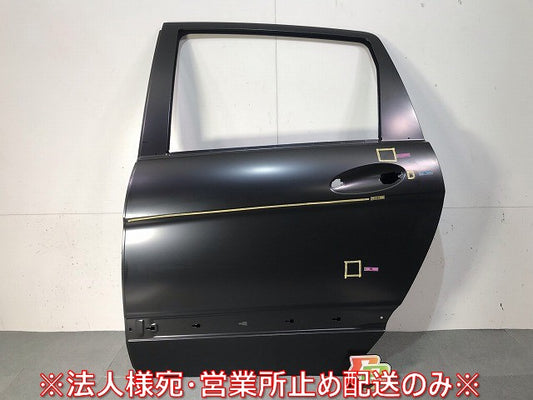 新品! Bクラス/W245 純正 左フロントドア A 1697302105 未塗装 メルセデスベンツ(110513)