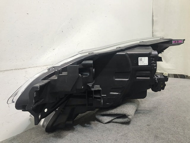 ノート E12/HE12/NE12/SNE12 純正 前期 中期 右ヘッドライト/ランプ ハロゲン ICHIKOH 1868 26015-3VA5A 日産(110626)
