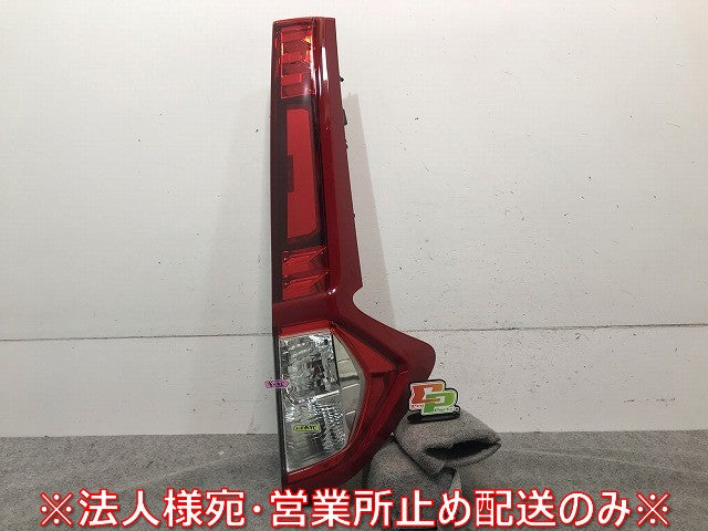 ルーミー/タンク/トール/ジャスティ M900A/M910A/M900S/M910S/M900F/M910F 純正 右テールランプ/ライト/レンズ KOITO 220-69047(110701)