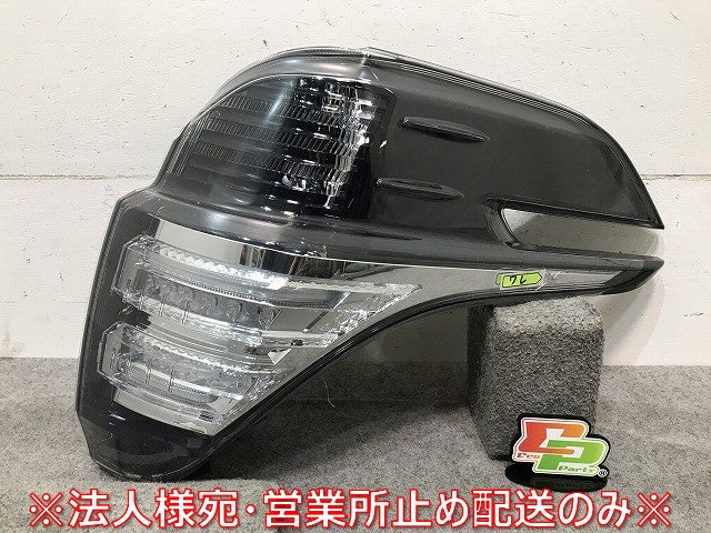 ヴェルファイア 30系/AGH30W/AGH35W/GGH30W/GGH35W 純正 前期 右テールランプ/ライト/レンズ LEDハロゲン KOITO 58-69 トヨタ(110790)