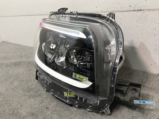 新品! タント LA650S/LA660S 純正 右ヘッドライト/ランプ レベライザー LED KOITO 100-69074 ダイハツ(110885)