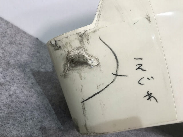 ニュービートル 9C系/9CAWV/9CAZJ 純正 左リアフェンダー 1C0 821 305 白 フォルクスワーゲン(110900)