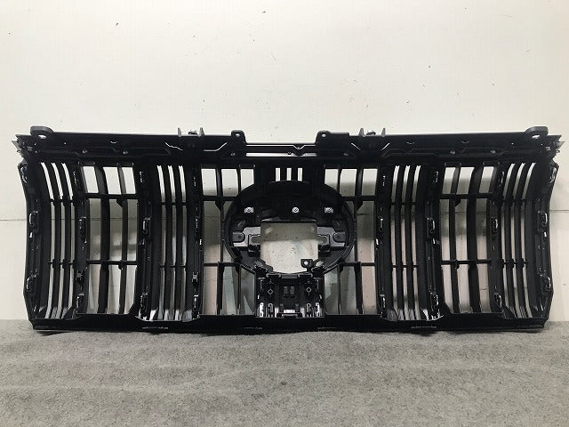 新車外し! ランドクルーザー/ランクル/プラド 150系/TRJ150W/GDJ150W/GDJ151W/GRJ150W/151W 純正 後期 フロント/ラジエターグリル(110918)