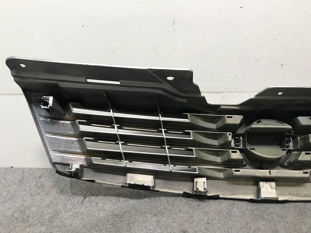 ブルーバードシルフィ G11/NG11/KG11 純正 フロントグリル/ラジエターグリル/ラジエーターグリル 62310 EW000 日産(111019)