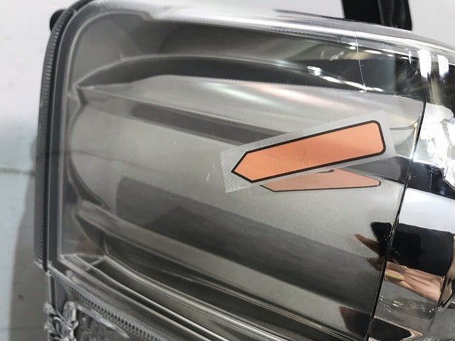 N-BOX/NBOX/Nボックス/カスタム JF1/JF2 純正 右ヘッドライト/ランプ キセノン HID レベライザー KOITO 100-62038 ホンダ(111030)