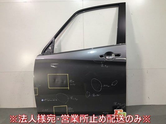 セレナ S/X/G C27/GC27/GFC27/GNC27/GFNC27 純正 後期 左フロントドア ダークメタルグレーメタリック カラーNo.KAD 日産(111186)