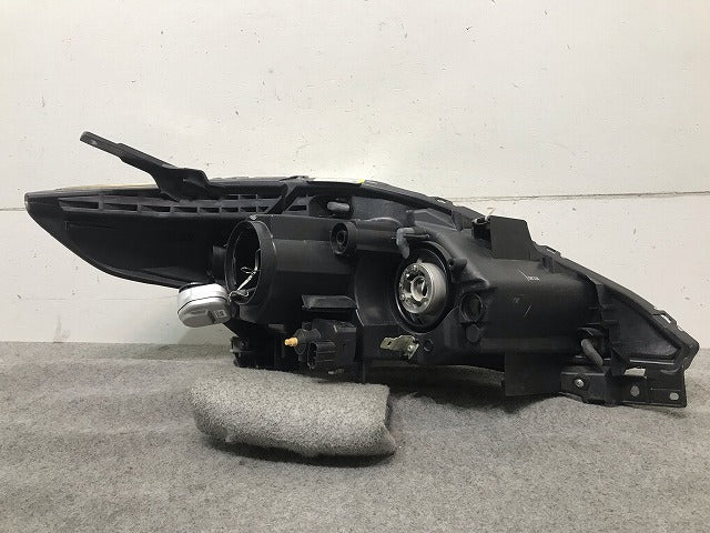 美品! プレマシー CREW/CR3W 純正 後期 左ヘッドライト/ランプ キセノン HID レベライザー付 STANLEY P7696L マツダ(111219)