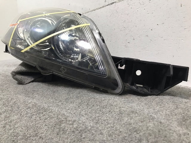 アクセラ BKEP/BK3P/BK5P 純正 右ヘッドライト/ランプ ハロゲン レベライザー STANLEY P2951 マツダ(111225)