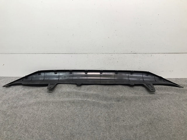 ヴィッツ KSP130/NSP130/NSP135/NCP131 純正 後期 リアプロテクター バンパーガーニッシュ/ディフューザー/アンダー 52453-52050(111290)
