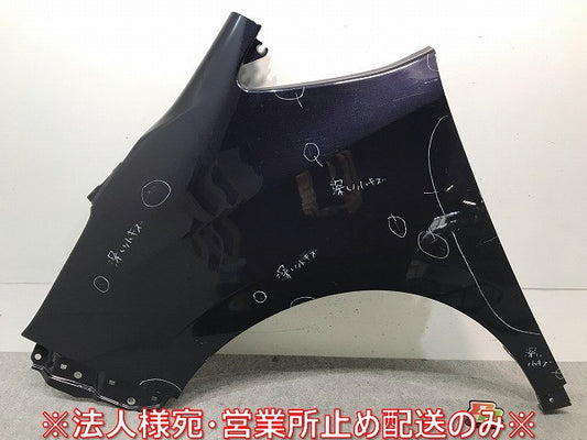 エスクァイア/ノア/X/G 80系/ZWR80G/ZRR80G/ZRR85G 純正 左 フロント フェンダー パープル メタリック トヨタ(111370)