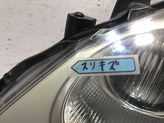 エスティマ ハイブリッド AHR10W 純正 左ヘッドライト/ランプ キセノン HID レベライザー KOITO 28-146 81070-28530 トヨタ(111401)