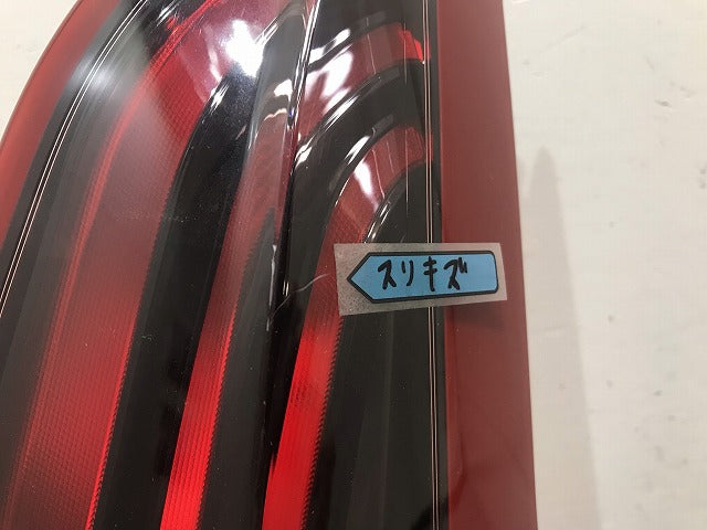 デイズ/EKワゴン B43W B46W/B33W B36W 純正 右 テールランプ/ライト/レンズ LED 刻印A0A ICHIKOH D231/26550-7MA0A 日産(111421)