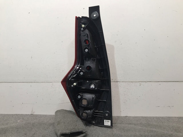 デイズ/EKワゴン B43W B46W/B33W B36W 純正 右 テールランプ/ライト/レンズ LED 刻印A0A ICHIKOH D231/26550-7MA0A 日産(111421)