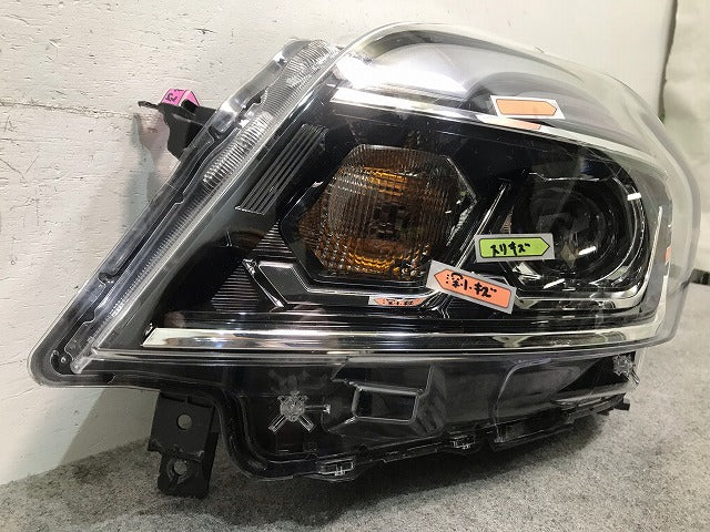 デイズルークス ハイウェイスター B21A 純正 左ヘッドライト/ランプ LED レベライザー KOITO 100-6712J 日産(111428)