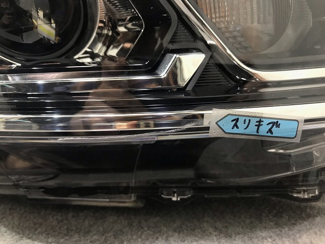 デイズ ハイウェイスター B21W 純正 右ヘッドライト/ランプ LED レベライザー KOITO 100-6712J 26010-6A03B 日産(111462)