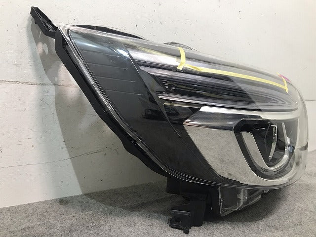 デイズ ハイウェイスター B21W 純正 右ヘッドライト/ランプ LED レベライザー KOITO 100-6712J 26010-6A03B 日産(111462)