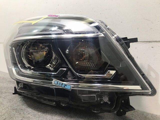 デイズ ハイウェイスター B21W 純正 右ヘッドライト/ランプ LED レベライザー KOITO 100-6712J 26010-6A03B 日産(111462)