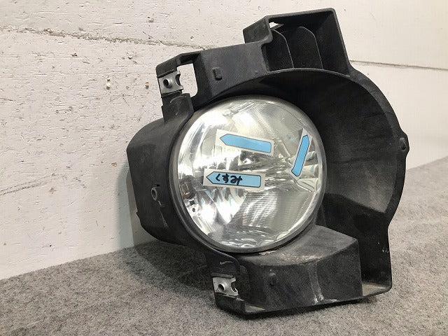 ヴォクシー/VOXY 60系/AZR60G/AZR65G 純正 右フォグランプ/ライト/レンズ KOITO 42-34 トヨタ(111482)