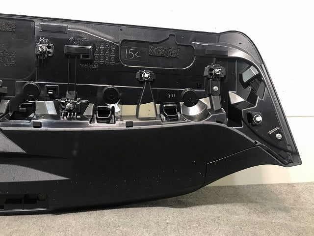 新車取り外し! ハリアー ハイブリッド 80系/AXUH80/85/MXUA80/85 純正 リアスポイラー ルーフスポイラー/ウィング 76871-48130(111527)
