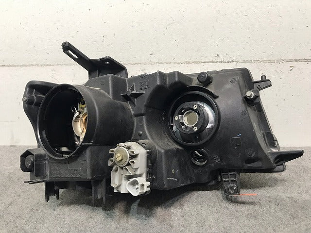 ワゴンR スティングレー MH22S 純正 左ヘッドライト/ランプ キセノン HID レベライザー KOITO 100-59164 スズキ(111575)