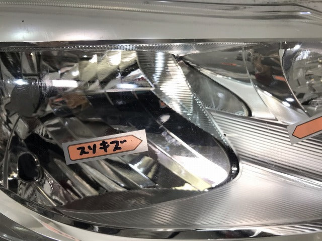 ノート E12/HE12/NE12/SNE12 純正 前期 右ヘッドライト/ランプ ハロゲン レベライザー ICHIKOH 1868 日産(111639)