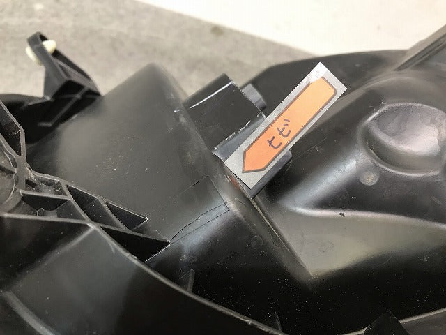 デイズ B21W 純正 右ヘッドライト/ランプ ハロゲン レベライザー STANLEY W1047 日産(111693)