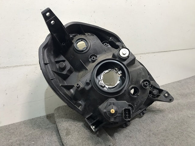 モコ/MRワゴン 22/MG22S/MF22S 純正 左ヘッドライト/ランプ ハロゲン レベライザー STANLEY P6406 日産(111736)