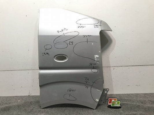 エブリィ/クリッパー/スクラム/ミニキャブ DA64V/NV100/DR64V/DG64V/DS64V 純正 右フロントフェンダー シルバー カラーNo.Z2S(111850)