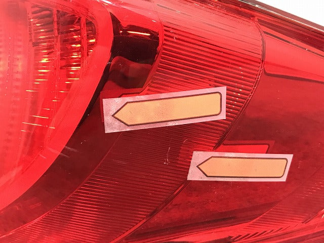 ラクティス NCP120/NCP125/NSP120 純正 右テールランプ/ライト/レンズ KOITO 52-226 トヨタ(111861)