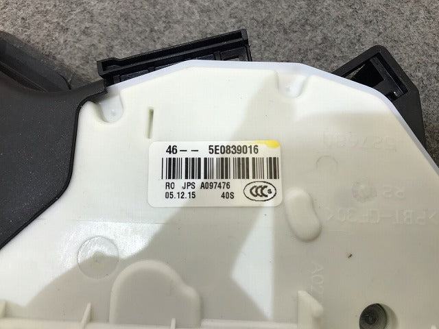 新品! トゥーラン 1T系(2016-) 純正 右リアドアロック 527680 5TA839016D フォルクスワーゲン(111983)