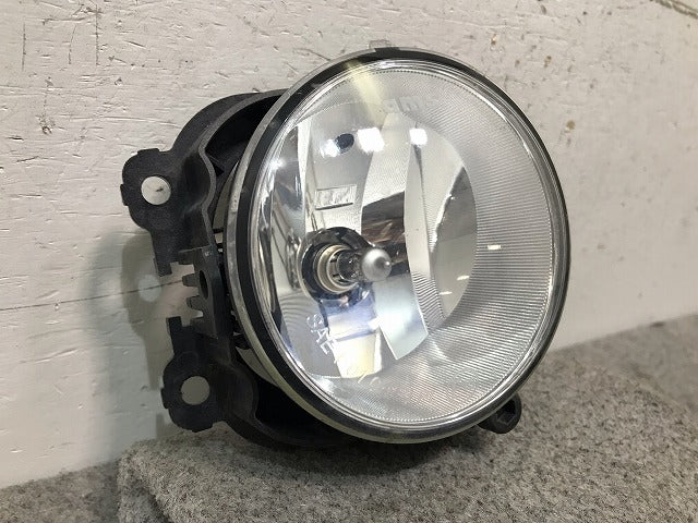 デイズルークス/eKスペース B21A/B11A 純正 共通 左右 ハロゲン フォグランプ/ライト/レンズ 1022500026 日産(112038)