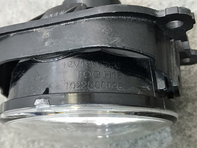 デイズルークス ハイウェイスター/eKスペースカスタム B21A/B11A 純正 共通 左右 ハロゲン フォグランプ/ライト/レンズ 1022500026(112155)