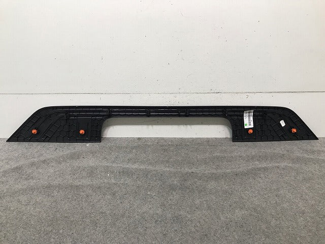新品!Vクラス/W447 純正 トランクストリップ/ドアシルプレート A447 690 0051 A 4476900051 メルセデスベンツ (112258)