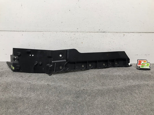 新車取り外し!レンジローバー/スポーツ/2018- 純正 左リアバンパーサポート/ブラケット/ DK62-17A882-A ランドローバー (112295)