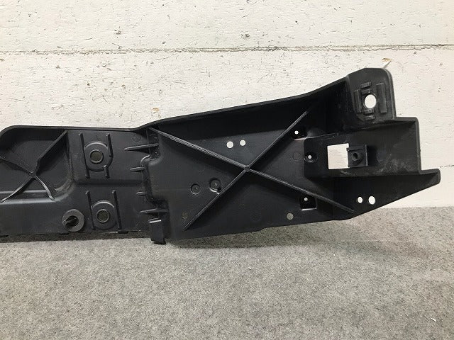 新車取り外し!レンジローバー/スポーツ/2018- 純正 左リアバンパーサポート/ブラケット/ DK62-17A882-A ランドローバー (112295)