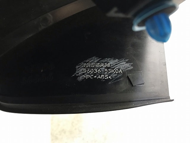 リーフ ZE1 純正 右リアスポイラー ルーフスポイラー/ウィング 96036 5SK0A ブラック 日産(112371)