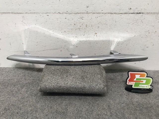 新品! トゥアレグ 7L系 2007-2010 純正 左フロントトリムストリップ 7L6853241A2ZZ メッキ フォルクスワーゲン(112494)