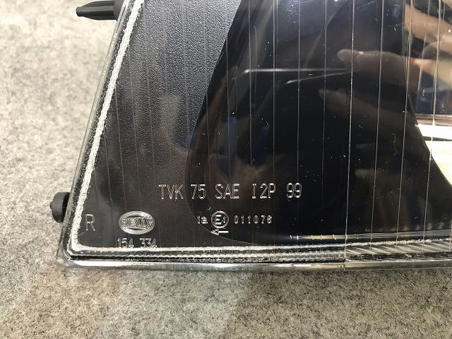 新品! S40/V40 4B系 2001-2004 純正 右フロントウィンカー 30621832/30621834 V 30621836 ボルボ(112506)