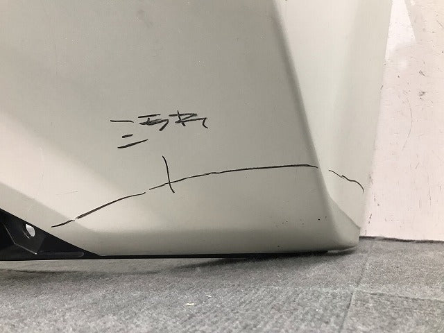 リーフ ZE1 純正 リアバンパー 85022 5SK0H  ブリリアントホワイトパール カラーNo.QAB 日産(112582)