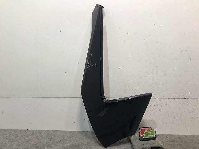 リーフ ZE1 純正 右リアスポイラー 96036 5SK0A ブラック 日産(112616)