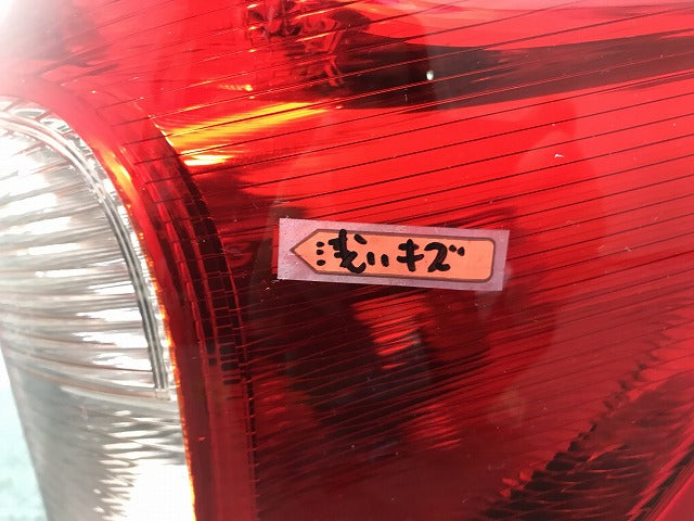 ノート E12/HE12/NE12/SNE12 純正 前期 右テールランプ/ライト/レンズ LED付 ICHIKOH D117 日産(112632)