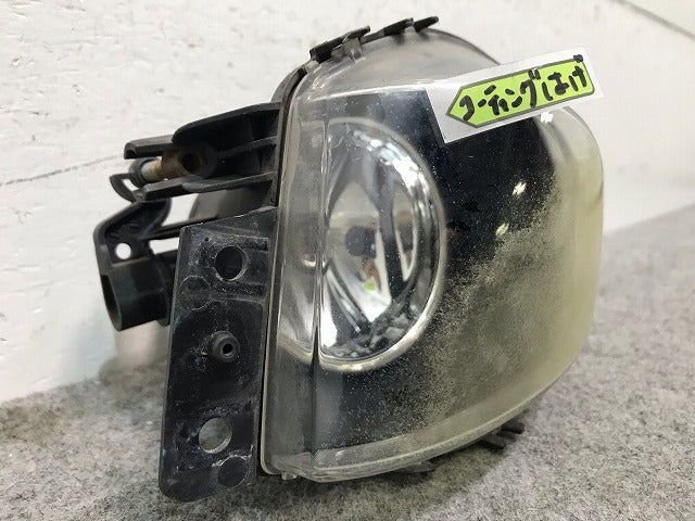 3シリーズ E90 純正 左フォグランプ/ライト/レンズ 631.01.000.00 BMW(112750)