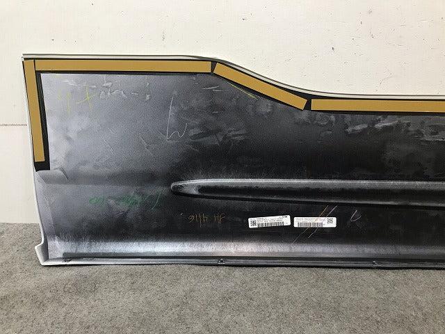 新品!ヴェルファイア/アルファード 30系/AGH30W/35/GGH30W/35/AYH30W 純正 右サイドパネル ドアパネル モデリスタ 76913-580AR2-A0(112823)