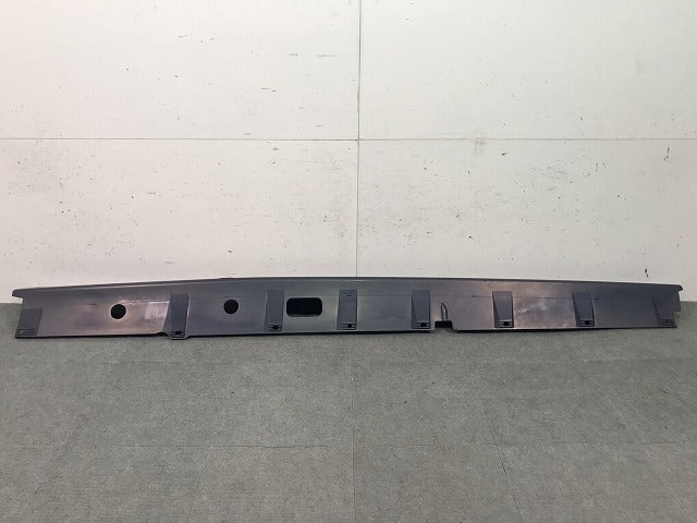 新品! R8 4S系 純正 右サイドステップ/サイドスカート 4S0.853.856 4S0853856 GRU 未塗装 アウディ(112901)